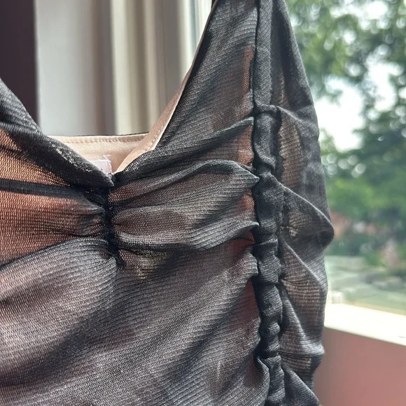 NWT Out from Under fully lined sheer / mesh ruched V neck bodysuit - Picture 7 of 16